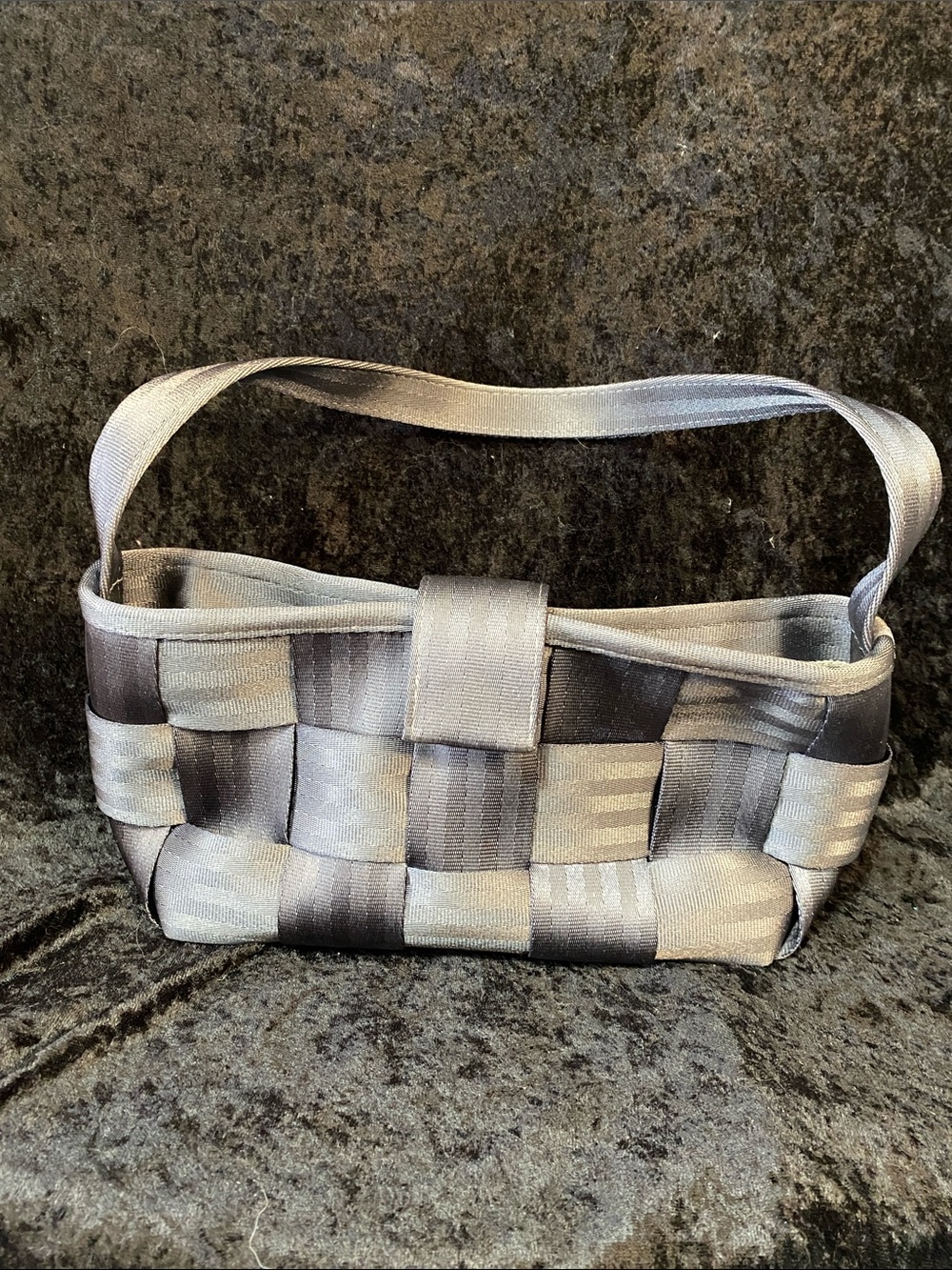 Harveys Woven Shoulder Bag in Silver and Gray